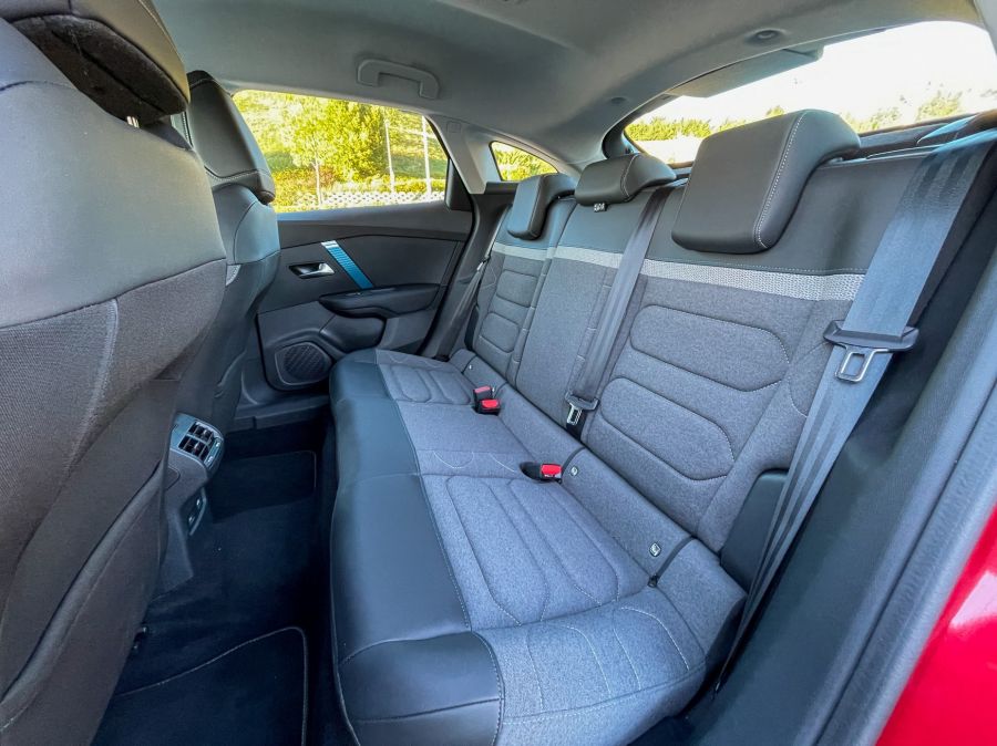 Egyedül a csapatban – CITROËN ë-C4 - Autó & Motor - MOBILITY - citroen c4 elektromos teszt, citroen e-c4 teszt, e-c4 citroen, e-c4 electric, elektromos C4 teszt, 