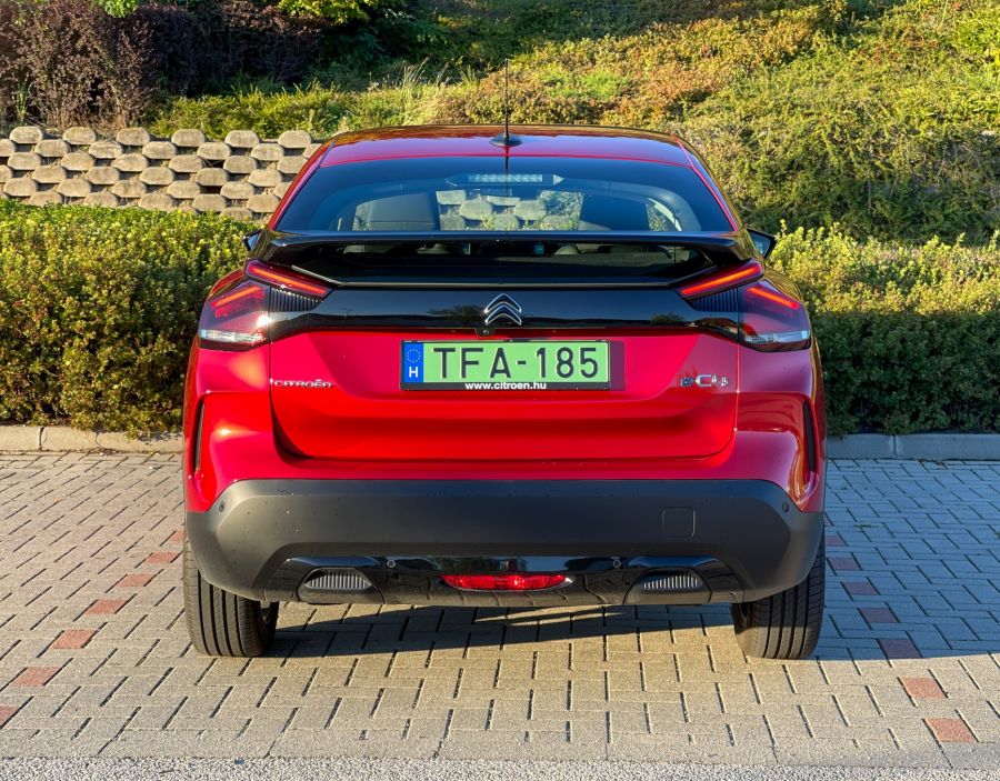 Egyedül a csapatban – CITROËN ë-C4 - Autó & Motor - MOBILITY - citroen c4 elektromos teszt, citroen e-c4 teszt, e-c4 citroen, e-c4 electric, elektromos C4 teszt, 