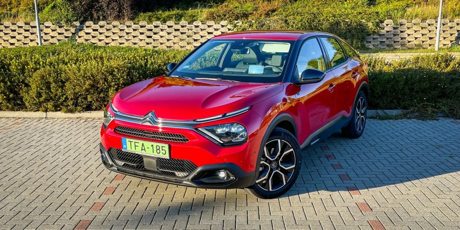 Egyedül a csapatban – CITROËN ë-C4 - Autó & Motor - MOBILITY - citroen c4 elektromos teszt, citroen e-c4 teszt, e-c4 citroen, e-c4 electric, elektromos C4 teszt, 