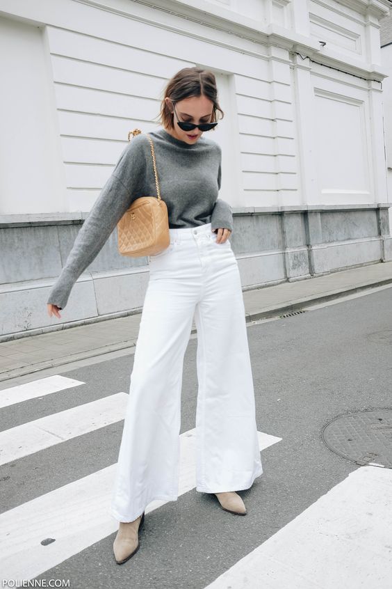 Stílusiskola: így viselj ősszel fehér nadrágokat -  -  - divat, fehér nadrág, outfit, ősz, stílus, 