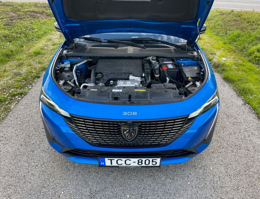 Egy – Kettő - Három – Peugeot 308 1.2 Puretech Allure - Autó & Motor - MOBILITY - 2022 308 1.2 teszt, 2022 Peugeot 308 benzin teszt, 308 peugeot, 308 teszt, peugeot 308, Peugeot 308 1%2C2 allure teszt, 