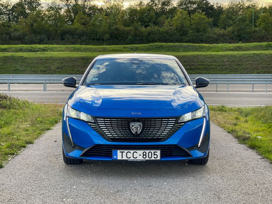 Egy – Kettő - Három – Peugeot 308 1.2 Puretech Allure - Autó & Motor - MOBILITY - 2022 308 1.2 teszt, 2022 Peugeot 308 benzin teszt, 308 peugeot, 308 teszt, peugeot 308, Peugeot 308 1%2C2 allure teszt, 