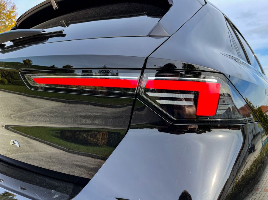 Jó lesz-e számára a csillagok állása? – 2022 Opel Astra 1,5 dízel Elegance - Autó & Motor - MOBILITY - 2022 Opel Astra 1%2C5 dízel Elegance teszt, 2022 Opel Astra dízel teszt, Astra Elegance 1%2C5 dízel, Astra teszt, 