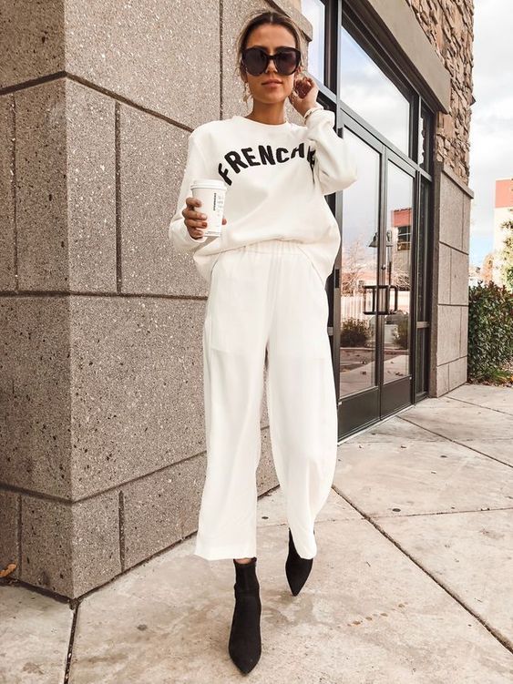 Stílusiskola: így viselj ősszel teljesen fehér outfiteket -  -  - divat, fehér, outfit, ősz, stílus, 