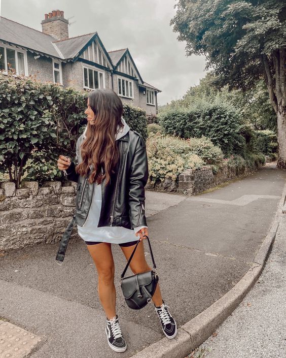 Stílusiskola: laza outfitek bőrdzsekivel -  -  - bőrdzseki, divat, outfit, ősz, stílus, 