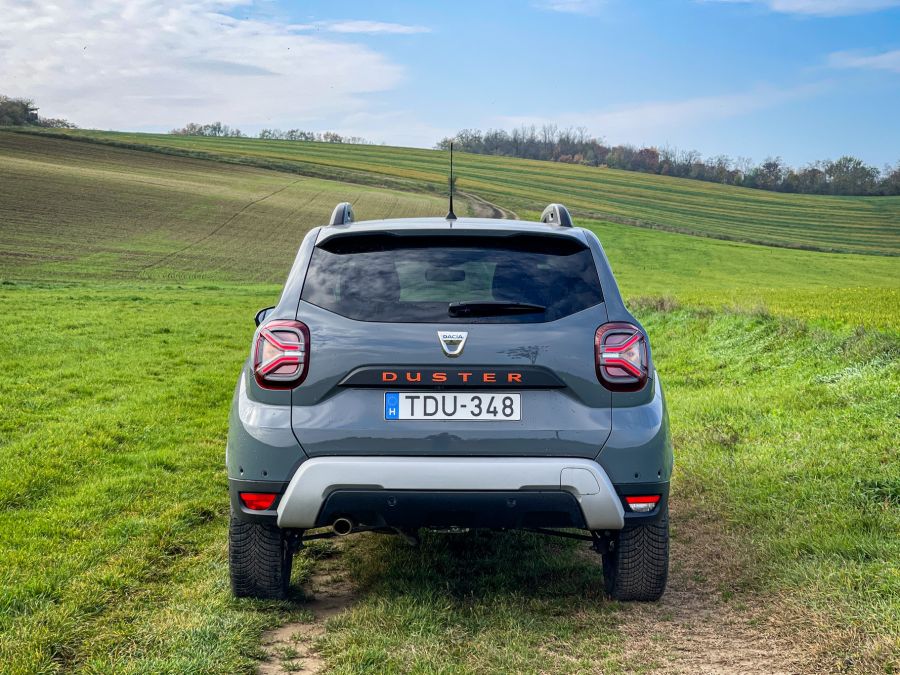 Dacia Merci motorral – Dacia Duster TCe 150 Extreme - Autó & Motor - MOBILITY - dacia duster 2022, duster 2022, duster 2022 teszt, duster benzin, duster tce 150 extreme teszt, 