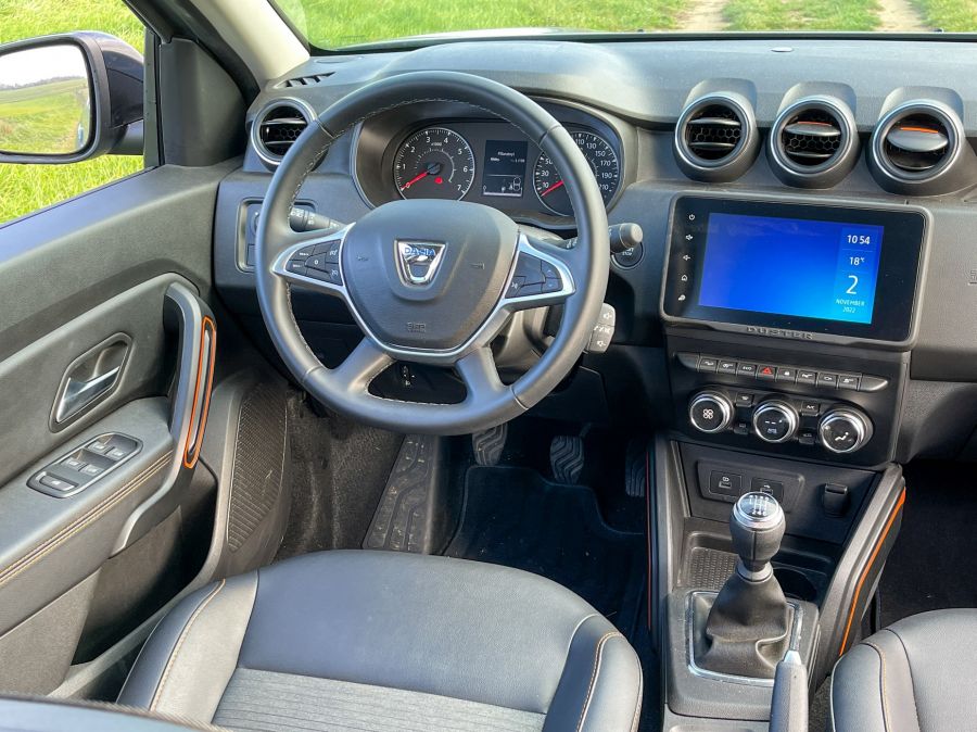 Dacia Merci motorral – Dacia Duster TCe 150 Extreme - Autó & Motor - MOBILITY - dacia duster 2022, duster 2022, duster 2022 teszt, duster benzin, duster tce 150 extreme teszt, 