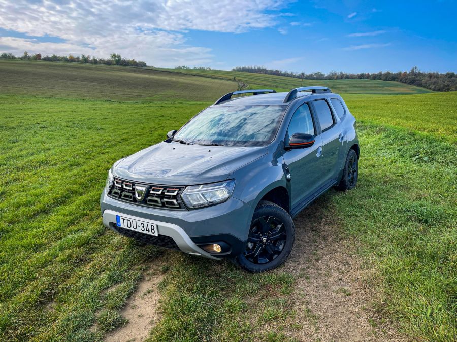 Dacia Merci motorral – Dacia Duster TCe 150 Extreme - Autó & Motor - MOBILITY - dacia duster 2022, duster 2022, duster 2022 teszt, duster benzin, duster tce 150 extreme teszt, 