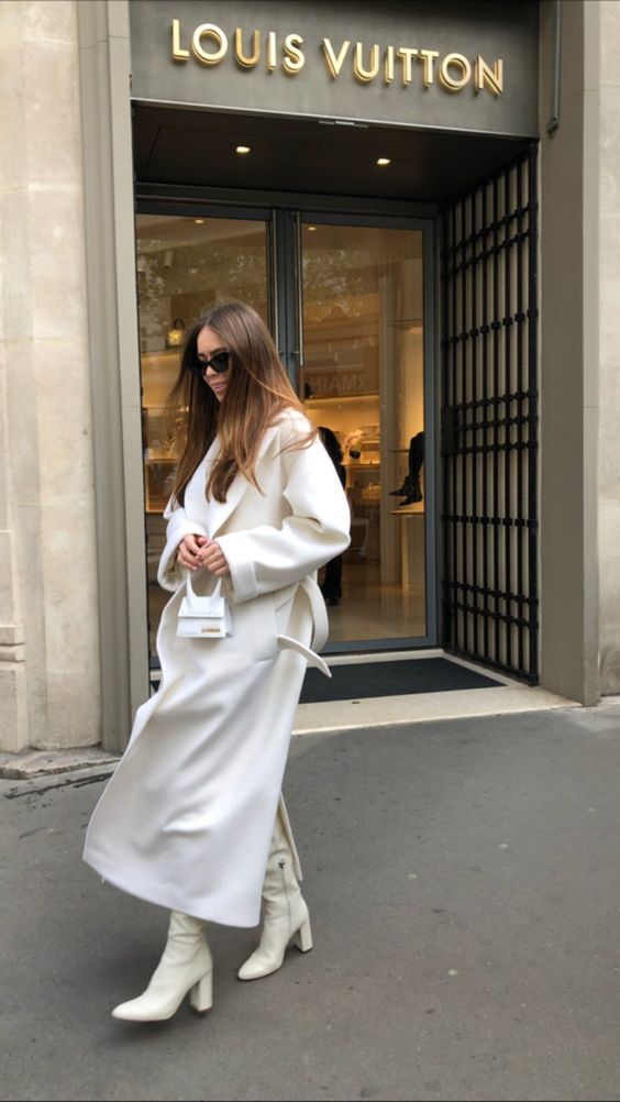 Stílusiskola: így viselj ősszel fehér kabátokat -  -  - divat, fehér kabát, kabát, outfit, ősz, stílus, 