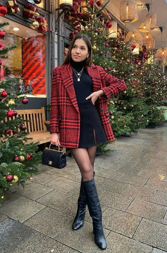 Stílusiskola: így viselj fekete miniszoknyákat -  -  - divat, fekete, miniszoknya, outfit, ősz, stílus, 