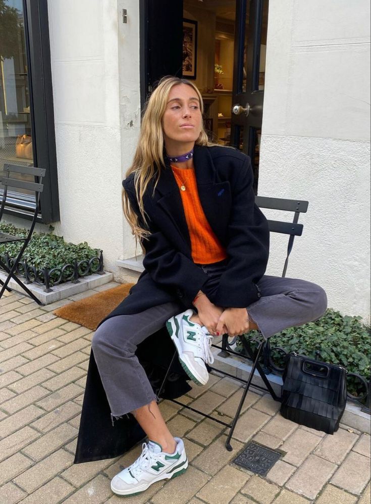 Stílusiskola: téli outfitek sportcipővel -  -  - divat, outfit, sportcipő, stílus, tél, 