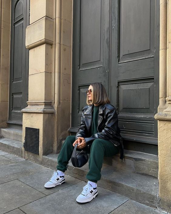 Stílusiskola: téli outfitek sportcipővel -  -  - divat, outfit, sportcipő, stílus, tél, 