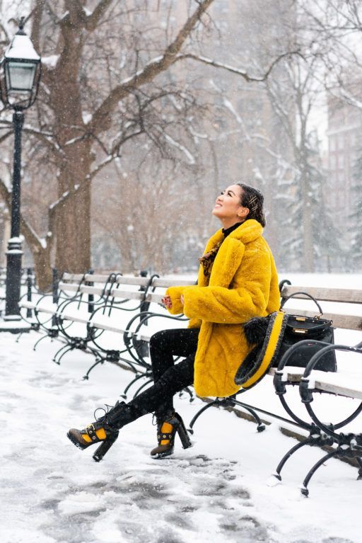 Stílusiskola: így viselj télen sárgát -  -  - divat, outfit, stílus, 