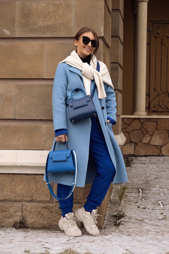 Stílusiskola: így viselj télen babakéket -  -  - babakék, divat, kék, outfit, stílus, tél, 