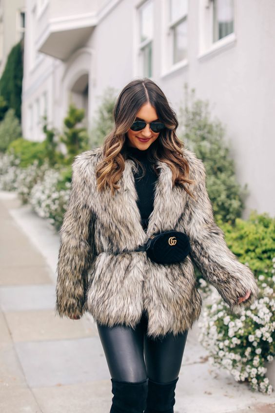 Stílusiskola: így viselj övtáskákat télen -  -  - divat, outfit, övtáska, stílus, 