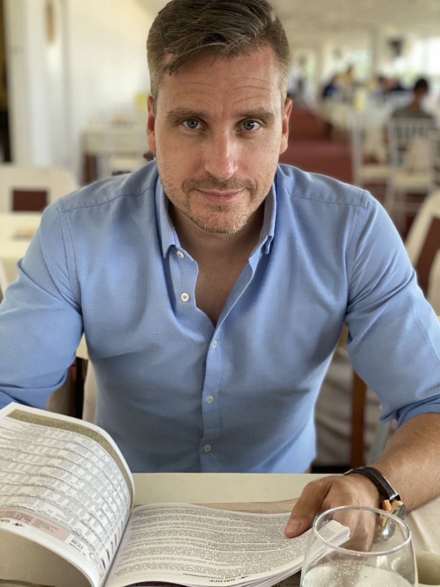 Az egészségmegőrzés és a prevenció népszerűsítésének elkötelezettje - Interjú Póda Tamással - STYLELIFE - Interjúk - póda tamás, synlab, 