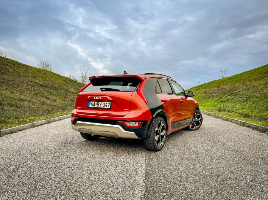 Nem csak a zöld rendszámé a világ – Kia Niro Hybrid Platinum - Autó & Motor - MOBILITY - 2022 Kia Niro teszt, kia niro, Kia Niro 2022, Kia Niro Hybrid Platinum teszt, Niro hibrid teszt, Niro hybrid teszt, 