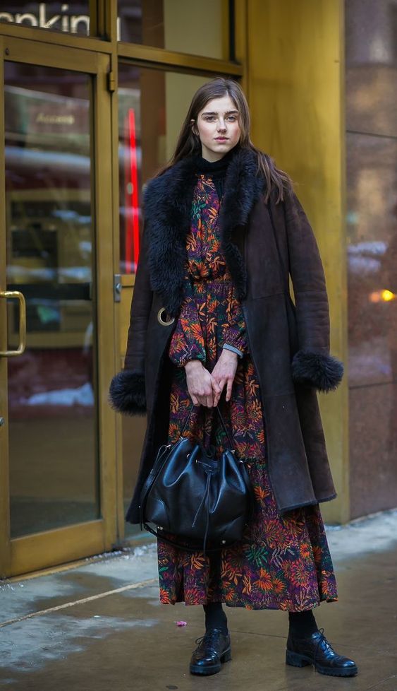 Stílusiskola: virágos ruhák a téli szezonra -  -  - divat, outfit, stílus, tél, virágos ruha, 