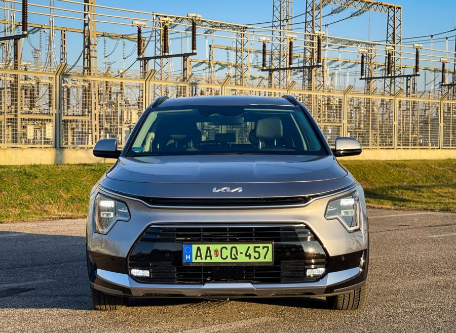 What else – Kia Niro PHEV Platinum - Autó & Motor - MOBILITY - 2022 Niro plug-in hybrid, Kia Niro PHEV platinum teszt, Kia Niro PHEV teszt, Kia Niro teszt, niro kia,