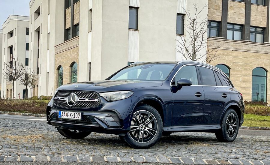 Két lépést előre és egyet sem hátra – Mercedes-Benz GLC Offroader 220d 4MATIC - Autó & Motor - MOBILITY - 2022 mercedes GLC, 2022 Mercedes GLC 220d 4 Matic teszt, 2022 Mercedes GLC teszt, 2023 GLC Mercedes, GLC 220d teszt, GLC mercedes teszt, Mercedes GLC 220d teszt,