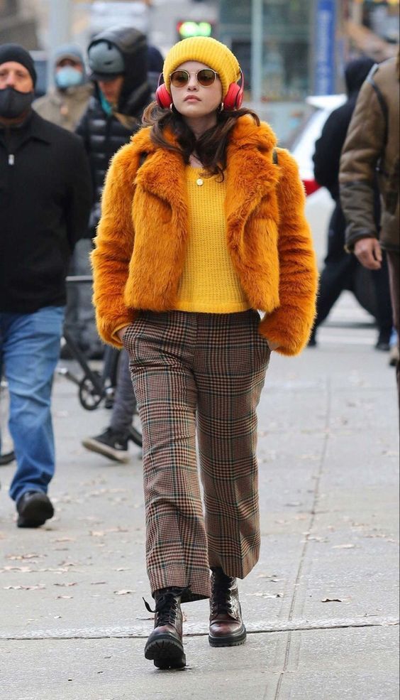 Stílusiskola: így viselj narancssárgát -  -  - divat, narancssárga, outfit, stílus, tél, 