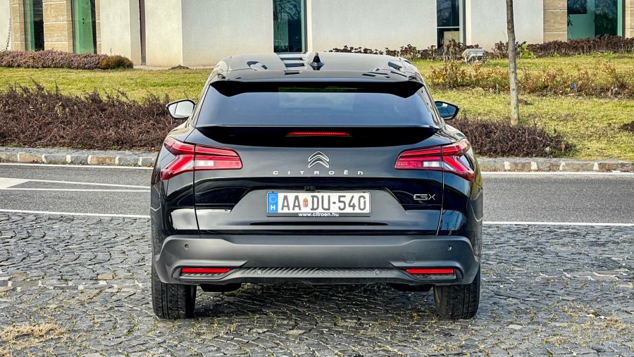 Olyan, mint a Citroën általában. Nonkonformista! – Citroën C5 X Feel Plus 1.2l - Autó & Motor - MOBILITY - 2022 Citroen C5X benzin teszt, C5 X Feel Plus  teszt, Citroen C5 X Feel Plus 1.2l teszt, citroen c5 x teszt, 