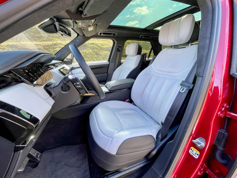 A nyugalom szigete – Range Rover Sport PHEV Autobiography - Autó & Motor - MOBILITY - 2023 range rover sport teszt, 2023 range sport plug-in hybrid teszt, range rover sport, range rover sport phev teszt, 