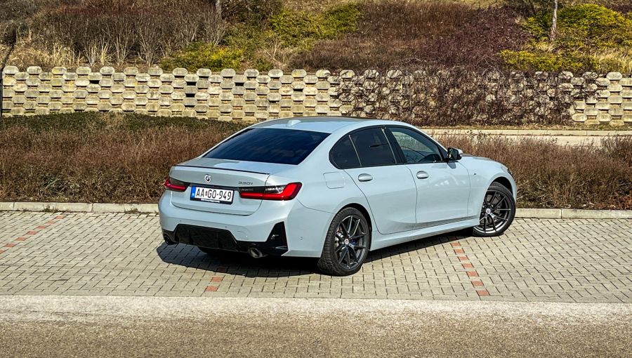 Maradj mindig fiatal – BMW 330i - Autó & Motor - MOBILITY - 2023 BMW 330i teszt, BMW 3, BMW 330i, BMW g20 facelift, új BMW 3 teszt, 