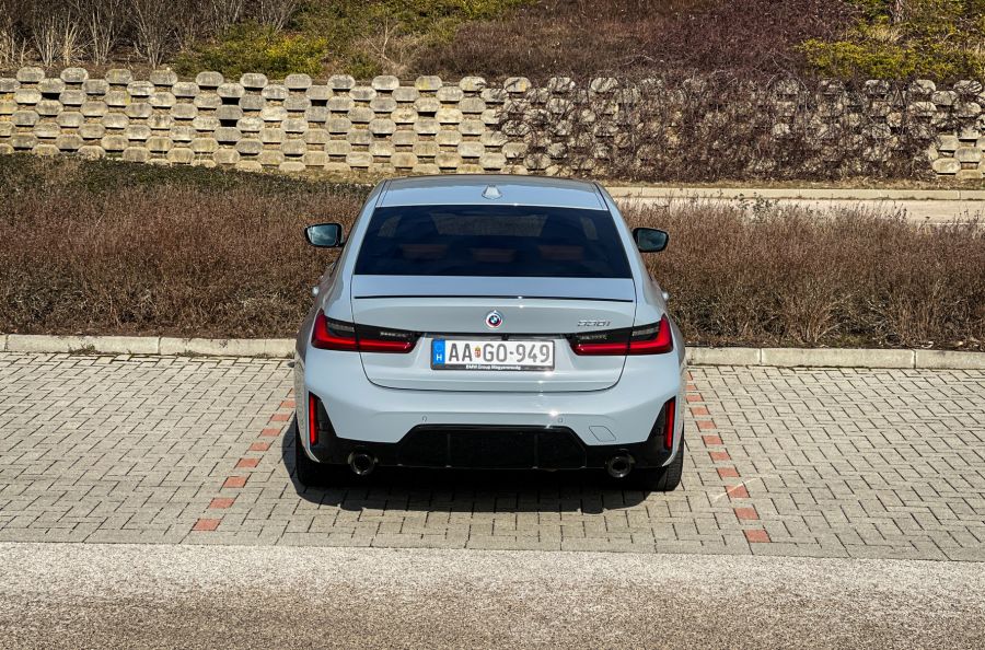 Maradj mindig fiatal – BMW 330i - Autó & Motor - MOBILITY - 2023 BMW 330i teszt, BMW 3, BMW 330i, BMW g20 facelift, új BMW 3 teszt, 
