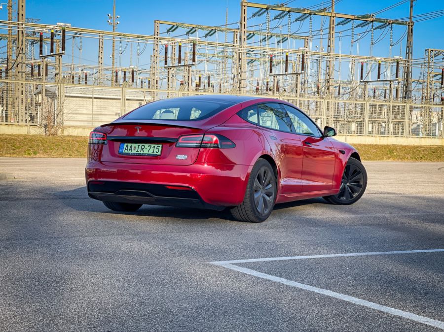 Mindenki előtt az első – Tesla Model S Plaid - Autó & Motor - MOBILITY - 2023 model s tesla, tesla model s, tesla model s plaid, tesla model s plaid teszt, tesla teszt,