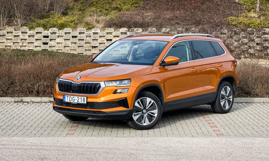 Kifogástalan – Skoda Karoq Style 1.5 TSI DSG - Autó & Motor - MOBILITY - karoq 2023, karoq teszt, Skoda karoq Style 1%2C5 Tsi DSG teszt, Skoda Karoq Style teszt, 