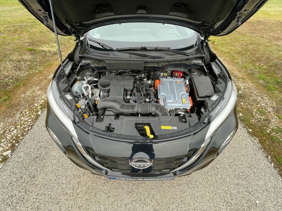 Ráció és emóció – Nissan Juke 1,6 HEV Tekna - Autó & Motor - MOBILITY - 2023 Nissan Juke hybrid teszt, Hybrid Juke teszt, Nissan crossover teszt, Nissan Juke, Nissan Juke 1%2C6 HEV Tekna teszt, 