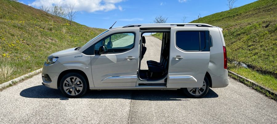 Az első elektromos Toyota – Toyota Proace City Verso EV Family - Autó & Motor - MOBILITY - proace city electric, proace city verso, proace city verso elektromos teszt, proace city verso ev, proace city verso teszt, Toyota Proace city verso EV family teszt, 