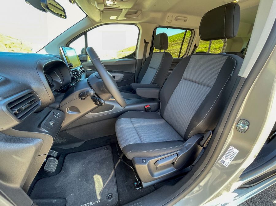 Az első elektromos Toyota – Toyota Proace City Verso EV Family - Autó & Motor - MOBILITY - proace city electric, proace city verso, proace city verso elektromos teszt, proace city verso ev, proace city verso teszt, Toyota Proace city verso EV family teszt, 