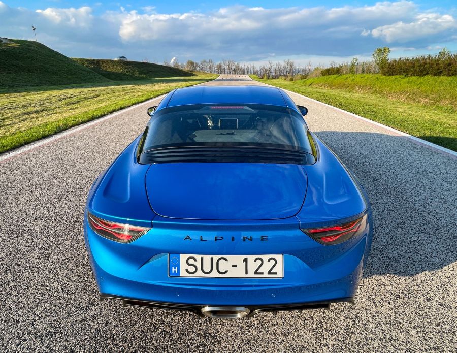 Az örökség a technika, a design és az érzés – Alpine A110S - Autó & Motor - MOBILITY - alpine a110, Alpine A110 teszt, Alpine teszt, 