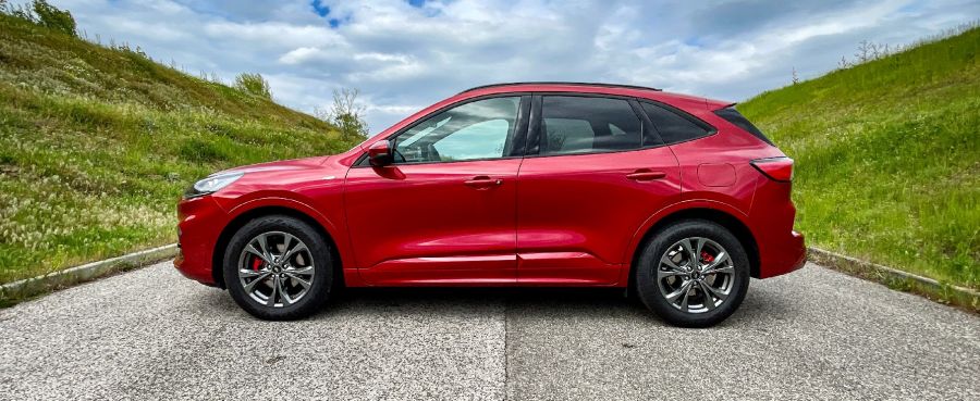 Mint a jó bor - Ford Kuga ST-Line FHEV - Autó & Motor - MOBILITY - Ford Kuga, Ford Kuga ST-Line full hybrid teszt, Kuga FHEV, Kuga FHEV teszt, kuga ford, Kuga ST LIne teszt, kuga teszt, 