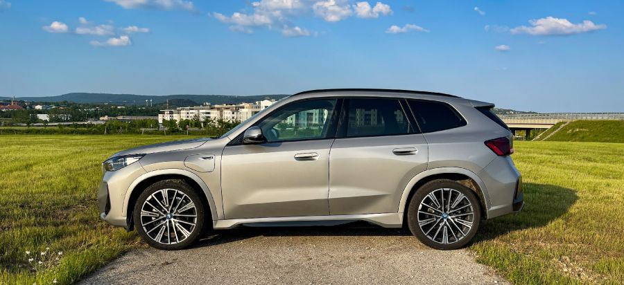 Tudatosan – BMW X1 xDrive30e - Autó & Motor - MOBILITY - 2023 BMW X1 30e teszt, 2023 BMW X1 plug-in hybrid teszt, 2023 BMW X1 xDrive30e teszt, BMW X1, BMW X1 PHEV teszt, BMW x1 teszt, X1 teszt, 
