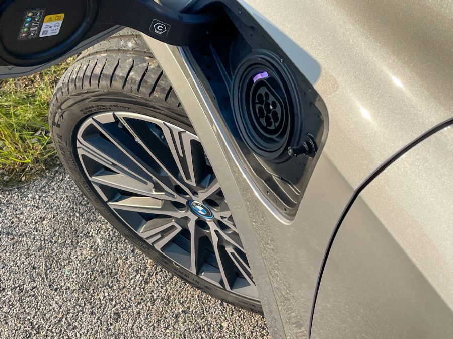 Tudatosan – BMW X1 xDrive30e - Autó & Motor - MOBILITY - 2023 BMW X1 30e teszt, 2023 BMW X1 plug-in hybrid teszt, 2023 BMW X1 xDrive30e teszt, BMW X1, BMW X1 PHEV teszt, BMW x1 teszt, X1 teszt, 