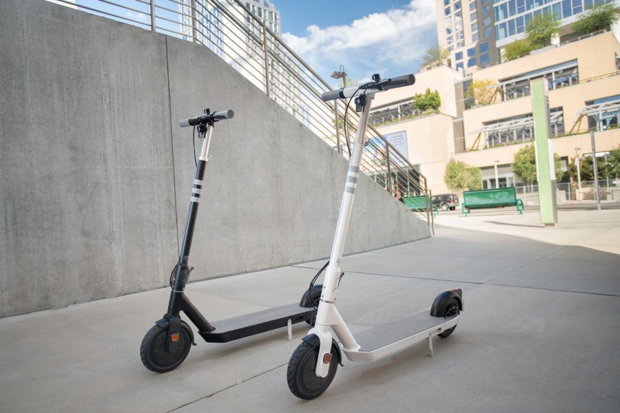 Viczián Viktória és Somhegyi Krisztián a szerelmes rollerezők - STYLELIFE -  - elektromos roller, roller, 