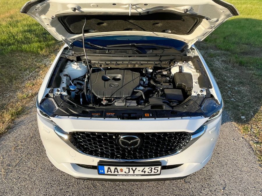 Ne a divat mondja meg, hogy ki vagy – Mazda CX-5 Takumi G194 AWD - Autó & Motor - MOBILITY - cx5 mazda, cx5 teszt, Mazda CX-5 teszt, Mazda cx-g benzin teszt, Mazda cx5 G194 AWD Takumi teszt, 