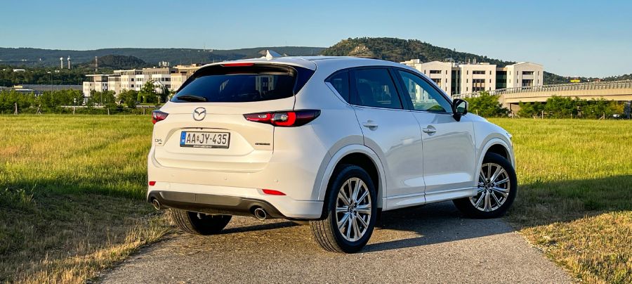 Ne a divat mondja meg, hogy ki vagy – Mazda CX-5 Takumi G194 AWD - Autó & Motor - MOBILITY - cx5 mazda, cx5 teszt, Mazda CX-5 teszt, Mazda cx-g benzin teszt, Mazda cx5 G194 AWD Takumi teszt, 