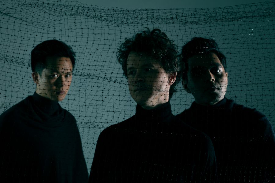 Vasárnap az Oscar-díjra jelölt Son Lux a Dürer Kertben lép fel - Kikapcsoló - STYLENEWS - dürer kert, koncertek 2023, son lux, 