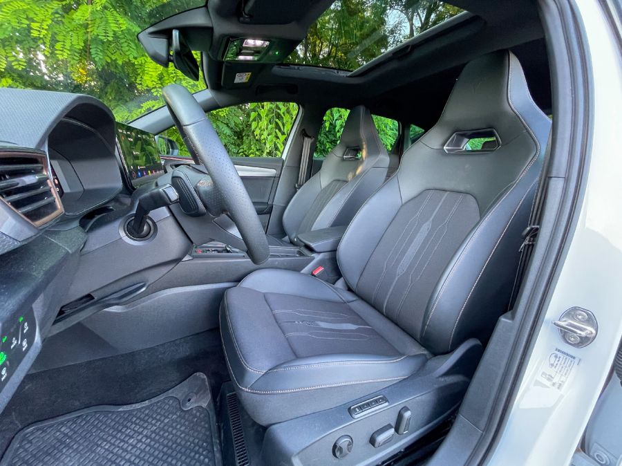 Oidipusz - Cupra Leon 1.5 eTSI DSG - Autó & Motor - MOBILITY - cupra leon, Cupra leon 1.5 eTSI DSG teszt, leon cupra teszt, leon teszt,