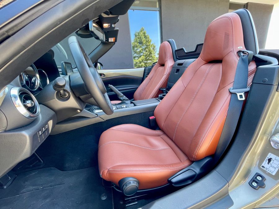 Ikon – Mazda MX-5 Roadster - Autó & Motor - MOBILITY - 2023 MX-5 teszt, mazda MX-5 teszt, Mazda MX5 Roadster teszt, mx-5 mazda, mx5 mazda, 