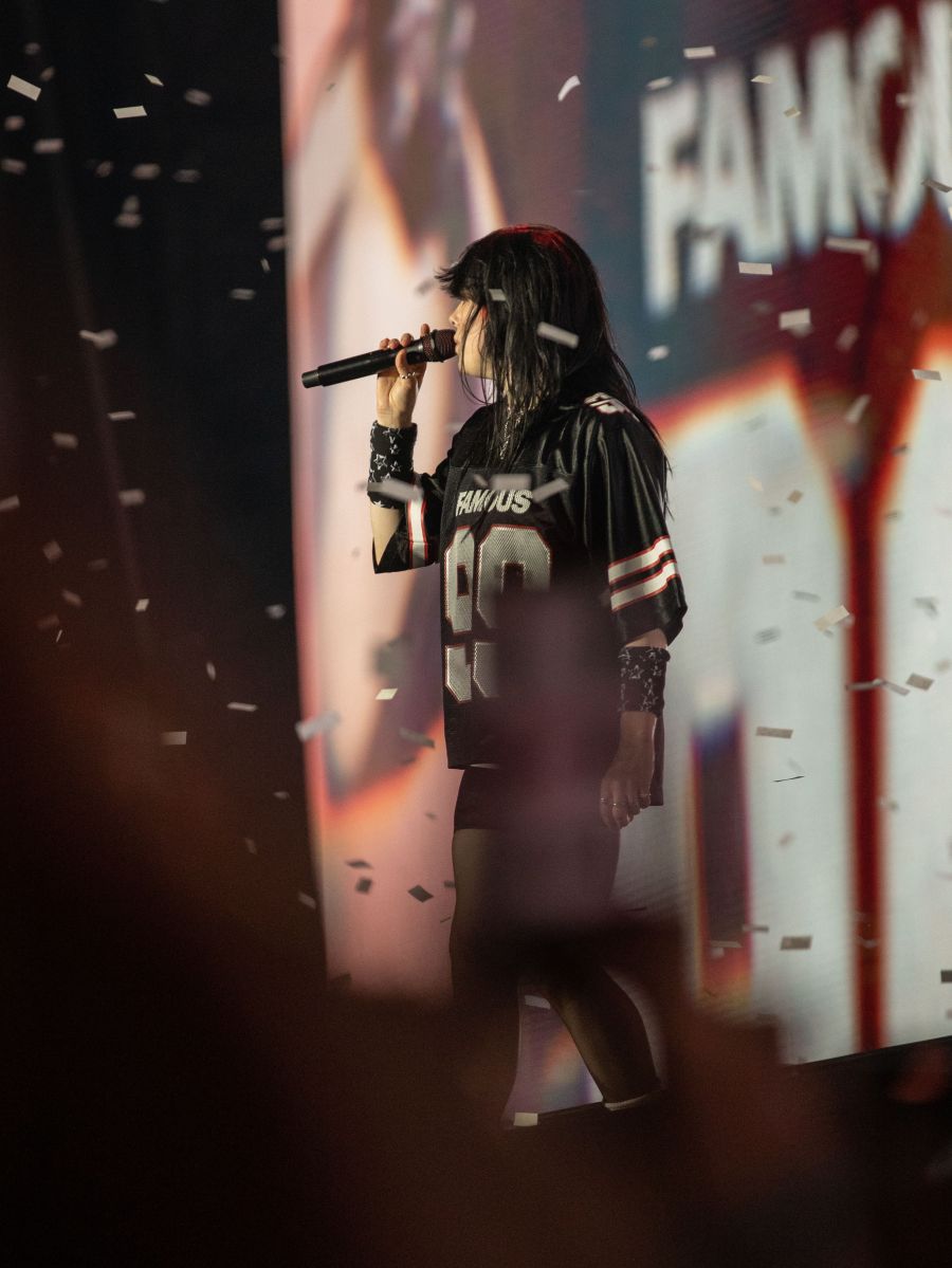 A Z-generáció királynője az idei Sziget-en egy lemeztelenített intenzív interakciót hozott létre a közönségével - Kikapcsoló - STYLENEWS - 