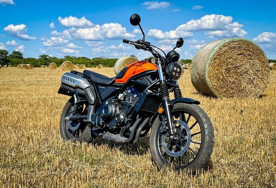 Elsőre mást hallasz bele, de így sem csalódás – Honda CL500 - Autó & Motor - MOBILITY - cl500 honda teszt, cl500 scrambler, cl500 teszt, honda cl 500 teszt, scrambler teszt,