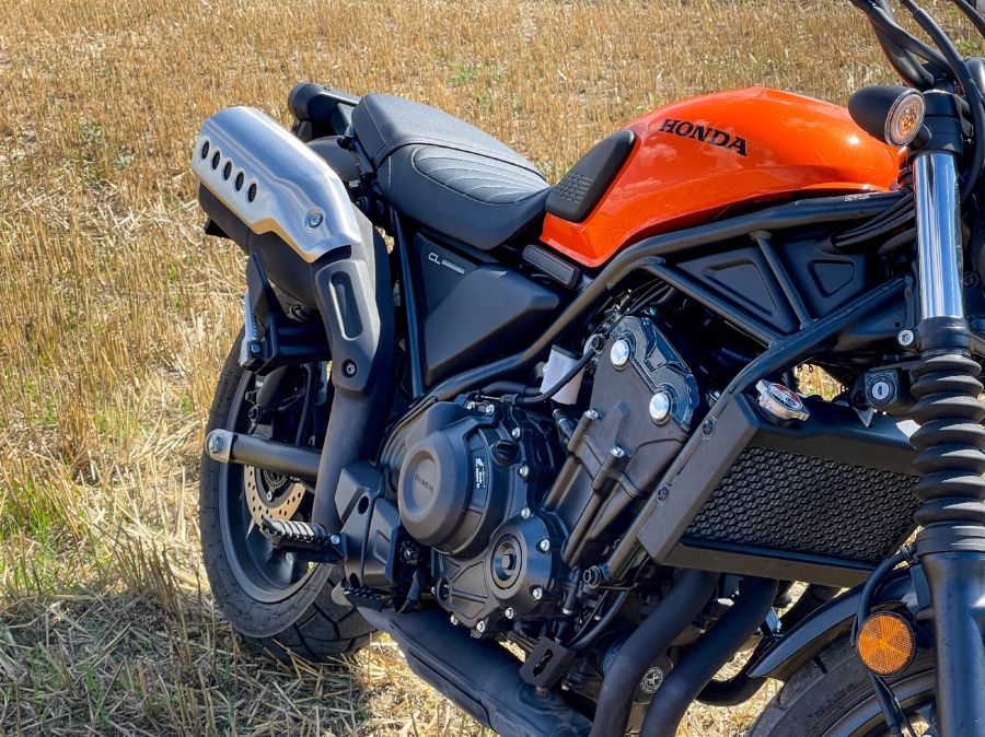 Elsőre mást hallasz bele, de így sem csalódás – Honda CL500 - Autó & Motor - MOBILITY - cl500 honda teszt, cl500 scrambler, cl500 teszt, honda cl 500 teszt, scrambler teszt,