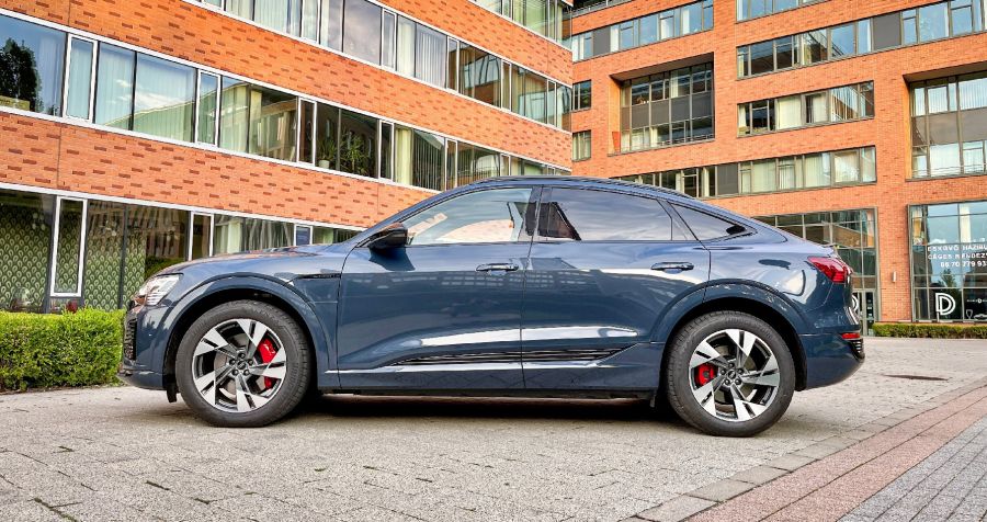 Konzervatív nyugalom – Audi Q8 55 Sportback e-tron - Autó & Motor - MOBILITY - 2023 Audi Q8 e-tron Sportback teszt, Audi e-tron teszt, Audi Q8 55 Sportback e-tron teszt, Audi Q8 e-tron teszt, 