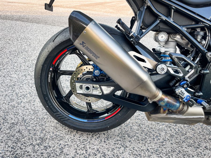 A meztelenség csúcsa – BMW M 1000 R - Autó & Motor - MOBILITY - 2023 M1000R, BMW M 1000 R teszt, BMW M1000R teszt, M1000R, M1000R teszt, 