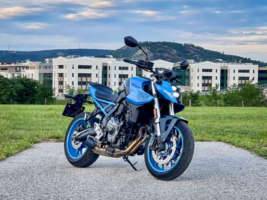 Élmény, játék, szórakozás – Suzuki GSX-8S - Autó & Motor - MOBILITY - suzuki GSX S8 teszt, Suzuki S8 teszt, 